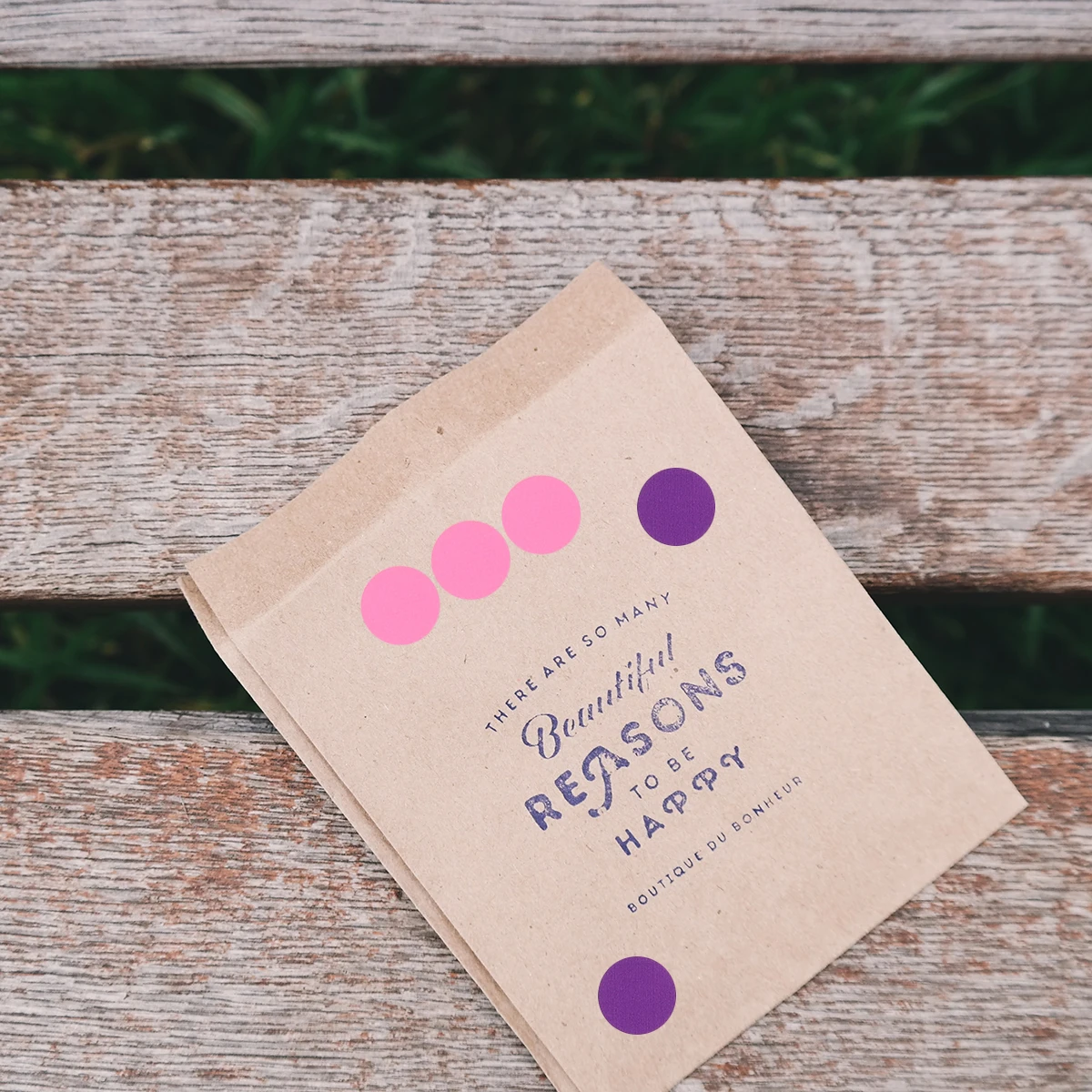 

16Pcs Dot Label Stickers Round Colorful Adhesive Paper Gift Tags for Decorations Birthday Wedding Halloween