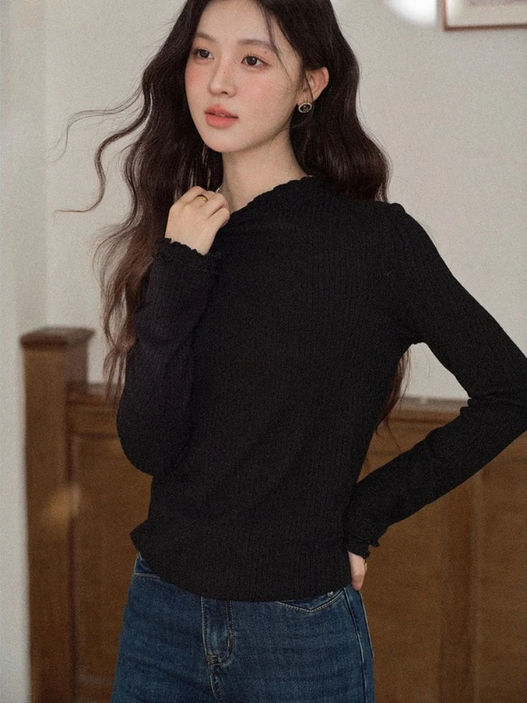 ALXNAN حجم كبير قميص أسود الياقة المدورة كشكش المرقعة المرأة بلوفر مغزول تنوعا عادية بأكمام طويلة D58150-1