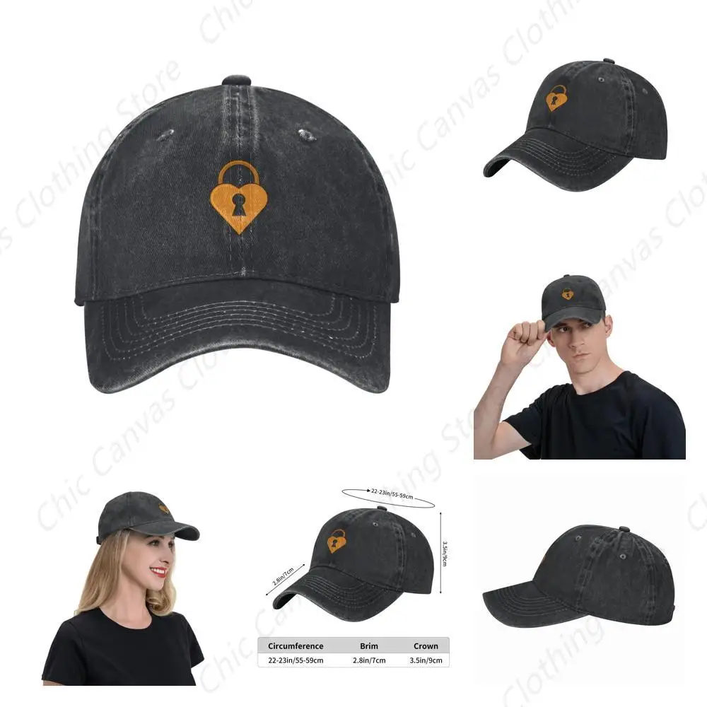 Fun Heart-Shaped Lock Printed Baseball Cap Men's And Women's Adjustable Truck Cap Outdoor Activity Golf Dad Cap Black