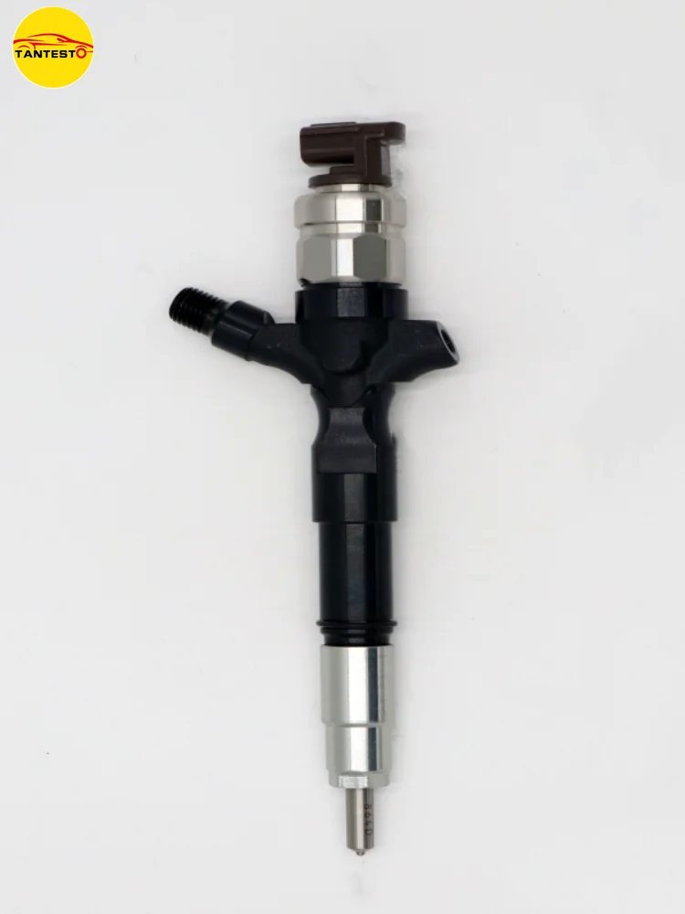 Diesel Engine Spare Parts Common Rail Fuel Injectors 23670-0L110/295050-054# for 2KD Nozzle G3S33