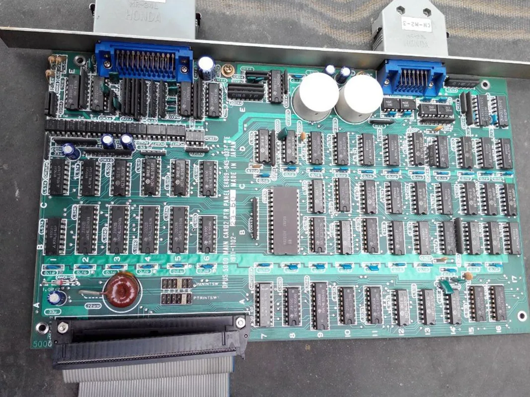 5000 البطاقة الرئيسية 2 لوحة E4809-045-037-E بحالة جيدة