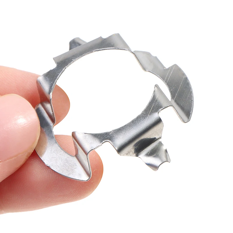 

2Pcs H7 LED Headlight Bulb Base Holder Adapter Socket Retainer For Qashqai Carnival High-Quality Auto Accessory