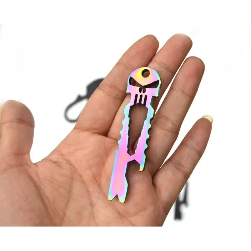 Stainless Steel Skull Crowbar Keychain EDC Portable Outdoor Multi-function Tool Bottle Opener Wrench Nail Lifter Portable Tools