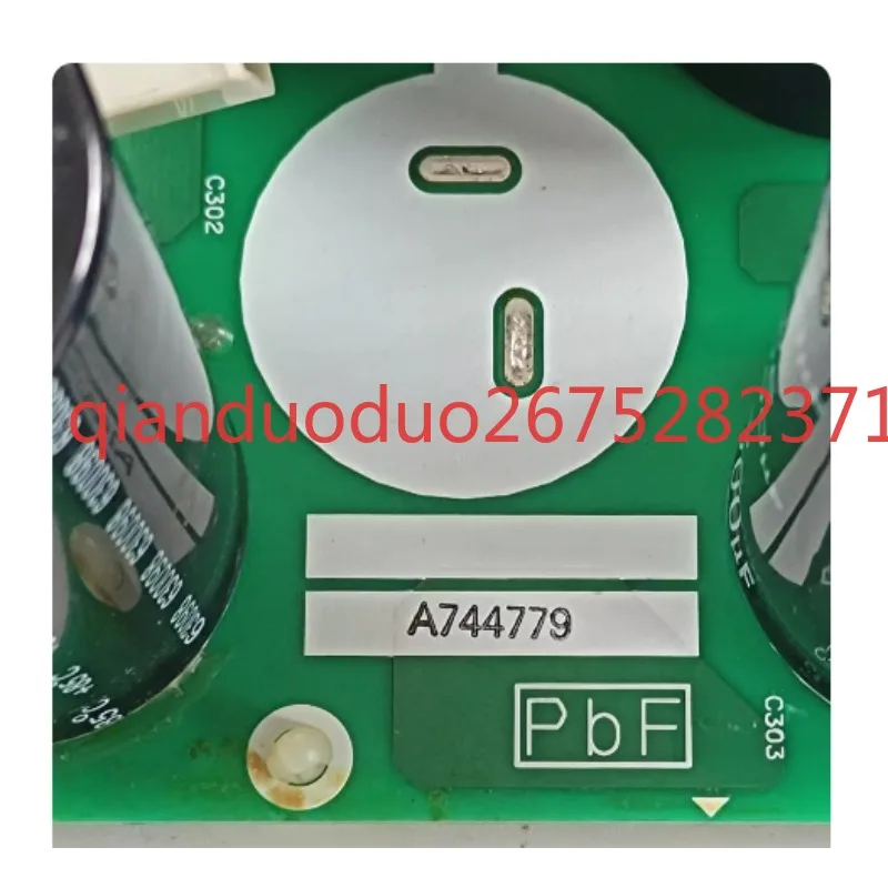 Adecuado para la placa principal de control de aire acondicionado central de la máquina comercial Panasonic, placa principal de la unidad exterior A744779