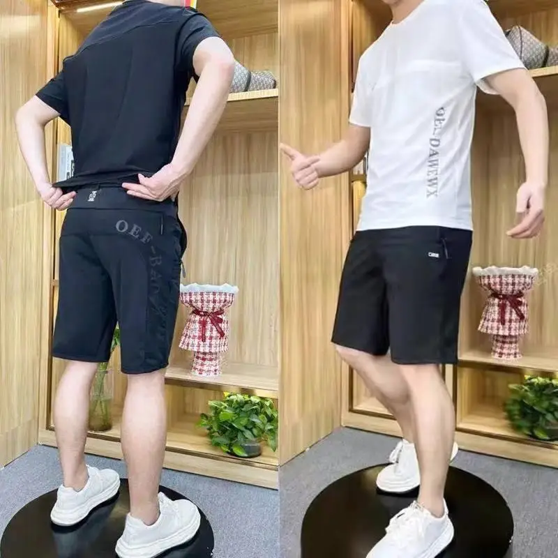 

Комплект повседневной спортивной одежды из ледяного шелка для мужчин: летний тонкий быстросохнущий комплект из футболки с коротким рукавом и шорт, модный молодежный наряд