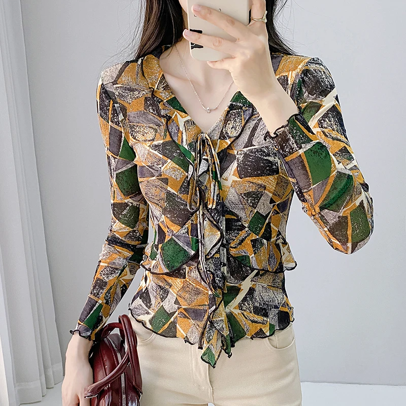 2025,New,European,Clothes,T-Shirt,Fashion,Sexy,V-Neck,Print,Ruffles,Women,Tops,Long Sleeve,Bottoming Shirt,All Match,Tees,510035