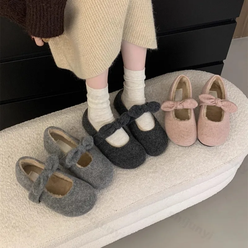 

Women's Sweet Bow Design Shallow Mouth Warm Mary Jane Hairy Shoes Winter 2025 Fashion Versatile Comforatble Cotton Single Shoes