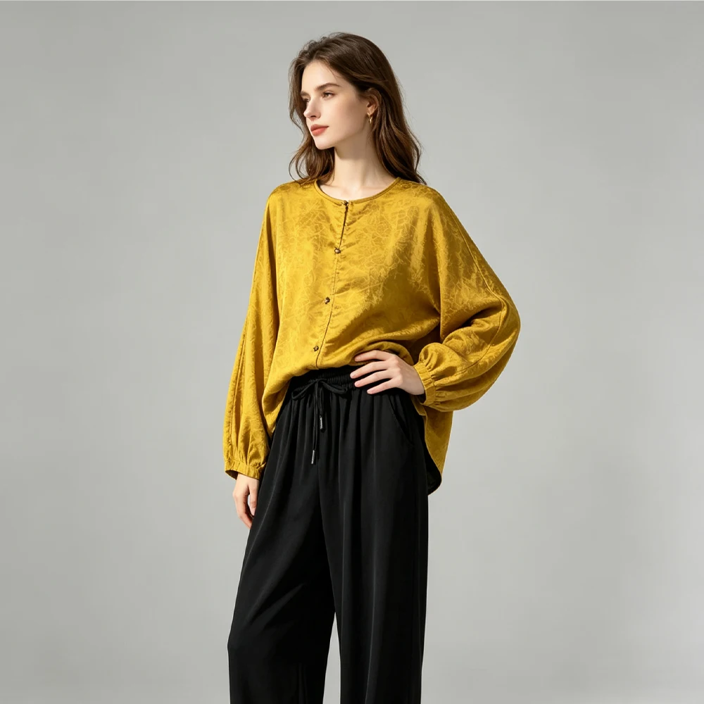 2026 Women's Fashion Autumn New 100% Natural Mulberry Silk Fragrant Cloud Silk Turtle Cracked Batwing Sleeve Light Luxury Shirt