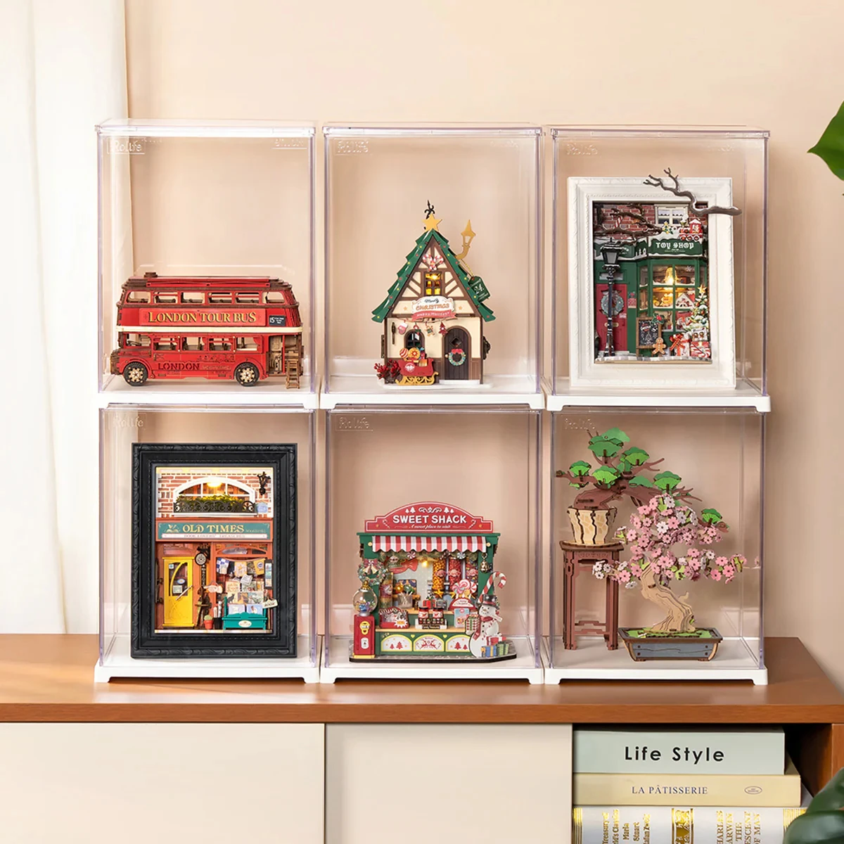 

ROBOTIME Rolife Clear Display Case Portrait Size with Front Door Stackable Design Dust Proof Showcase for Miniature Houses