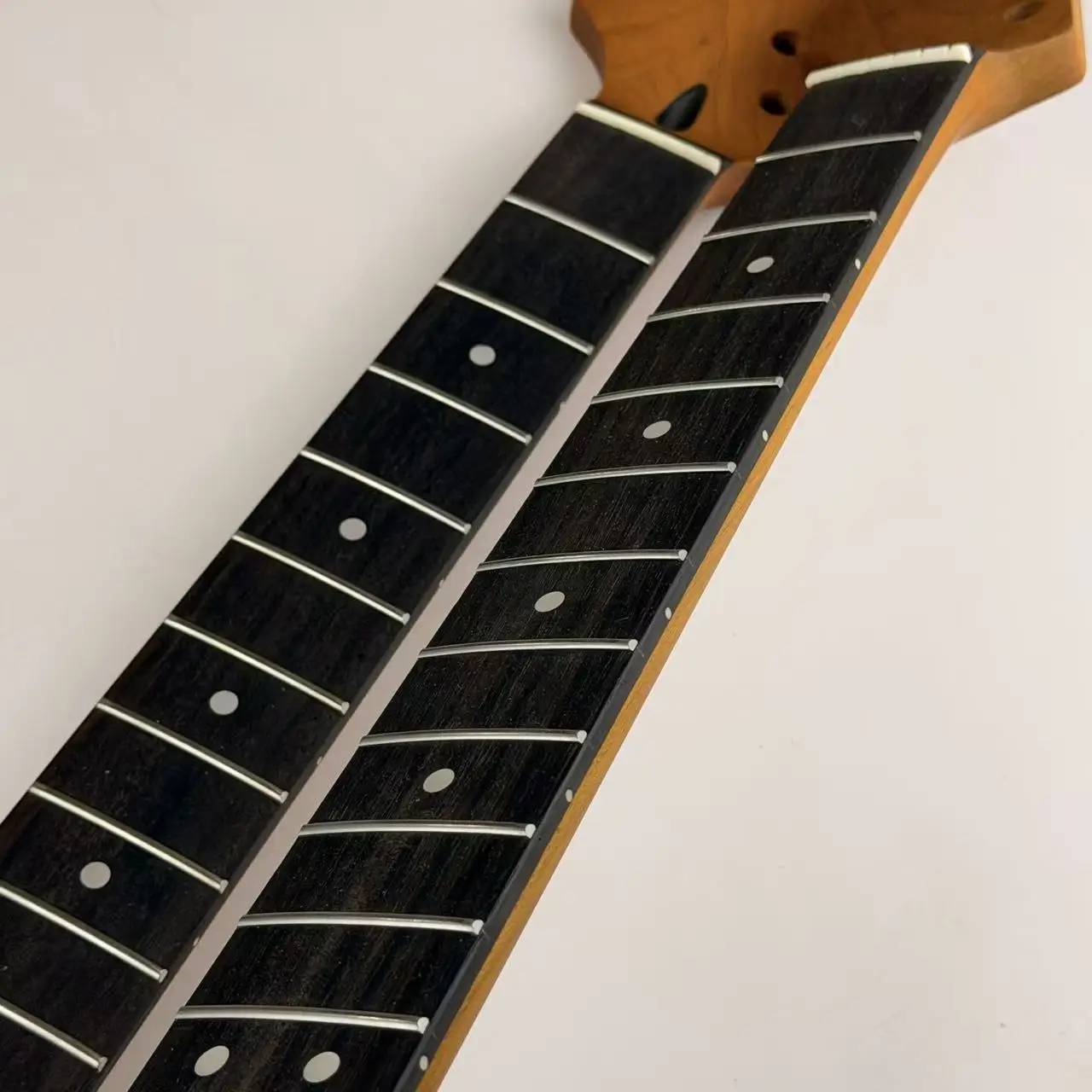 Left Hand Roasted Maple Guitar Neck 22 Frets Ebony Fretboard for ST Stratocaster Electric Guitar Replacement Parts