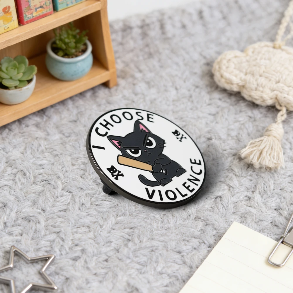 Ich wähle Gewalt - Niedliche, wütende schwarze Katzenbrosche mit humorvollem Gesichtsausdruck - Das perfekte Geschenk für Katzenliebhaber - Modeaccessoire – Detail 9