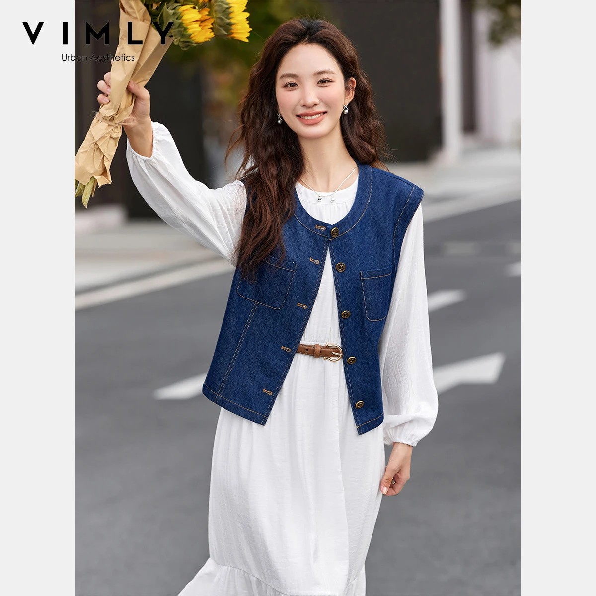 

VIMLY Navy Blue Vest for Women Autumn 2025 New Fashion Vintage Female Pocket Denim Waistcoat Round Neck Woven Ladies Vest A2867