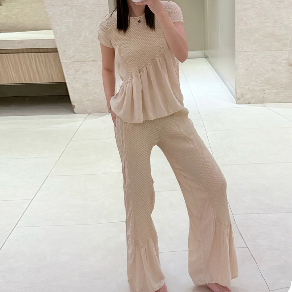

Fold Beige Textured Peplum Top & Wide Leg Pants Set, Lightweight Breathable Loose Fit Women's Summer Casual Co-ords