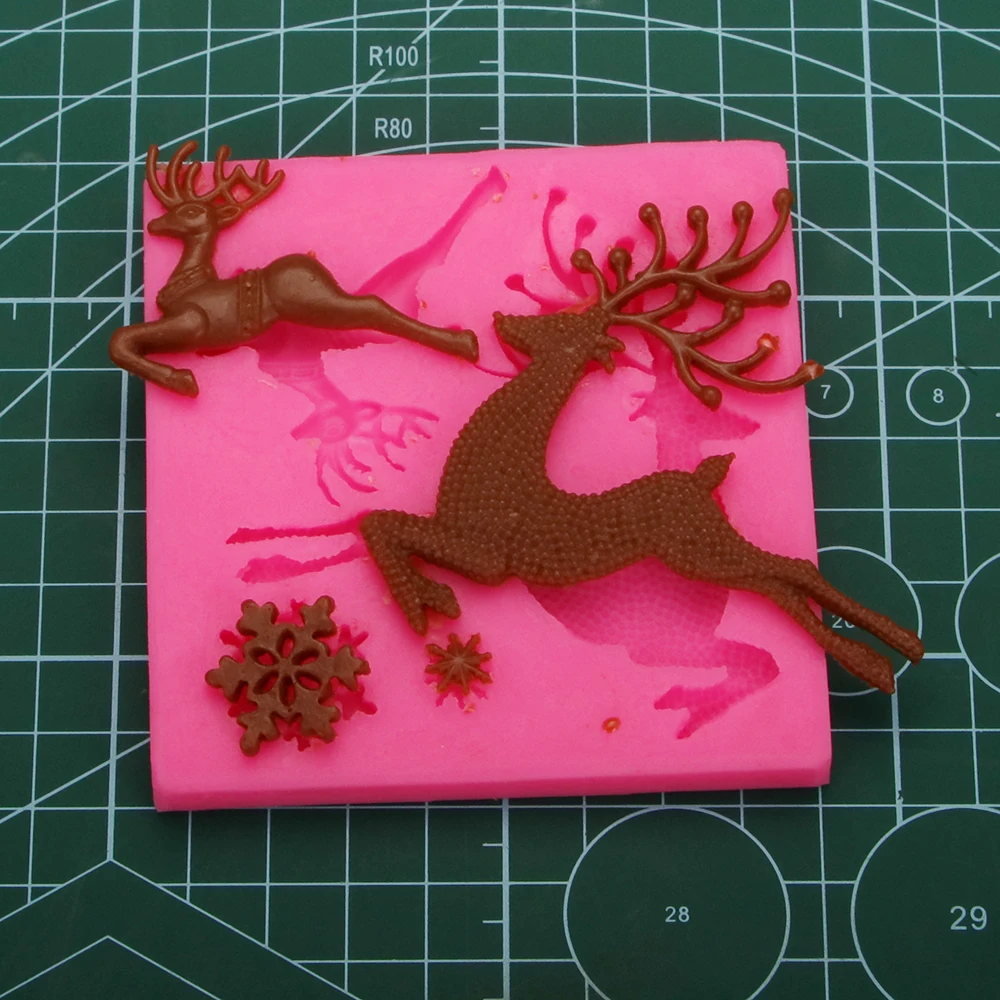 Christmas fondant Reindeer Themed / Winter Big Silicone Mold, Cake Topper Size, 4 cavities