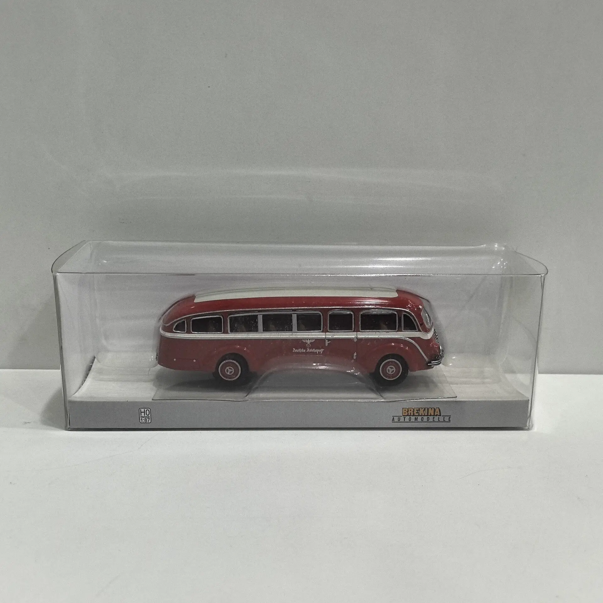 

Модель автомобиля BREKINA 1/87 Scale HO MB LO 3500 BUS 8 из пластика