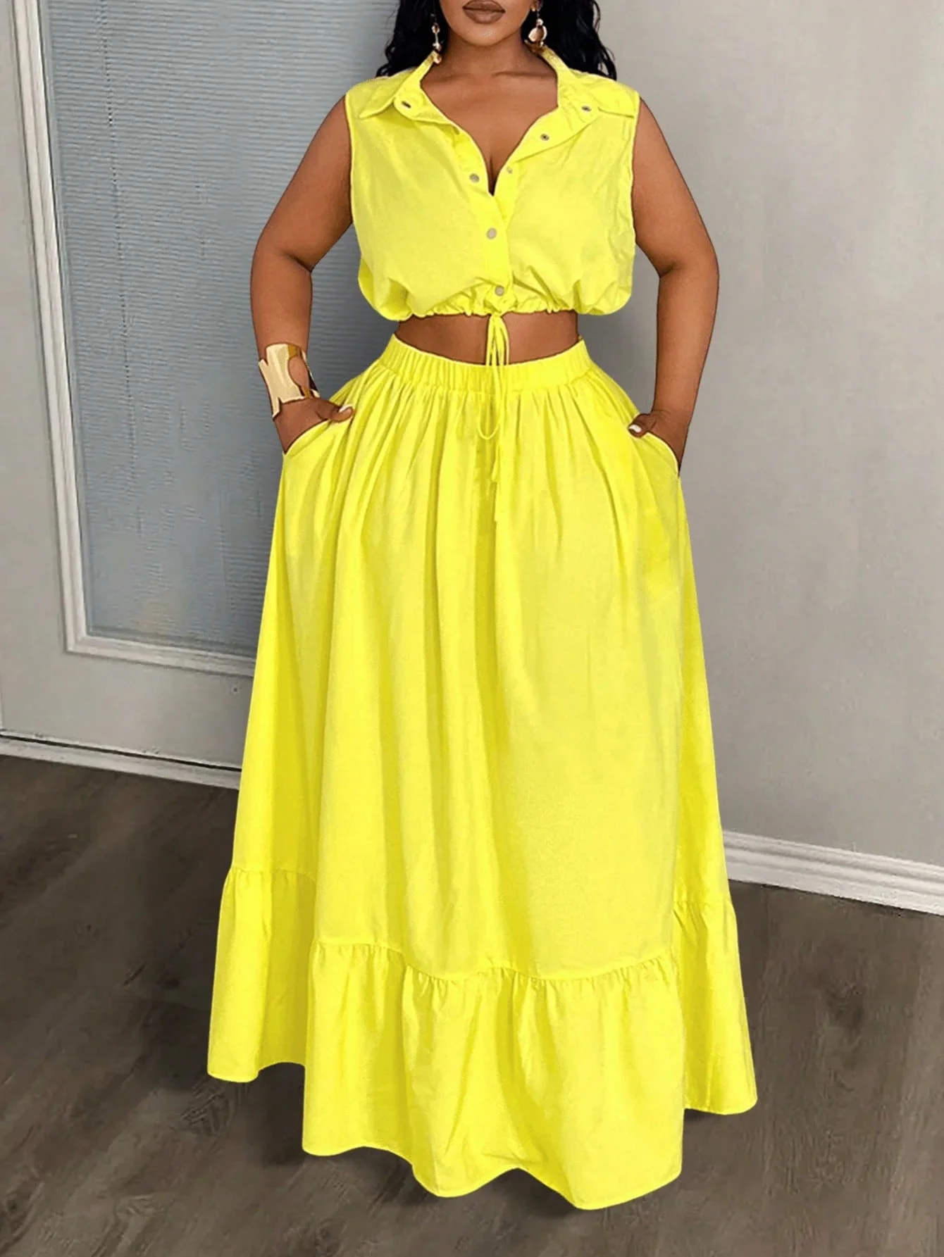 

Plus Size Sleeveless Crop Top And A-Line Maxi Skirt Set Yellow Casual Outfit