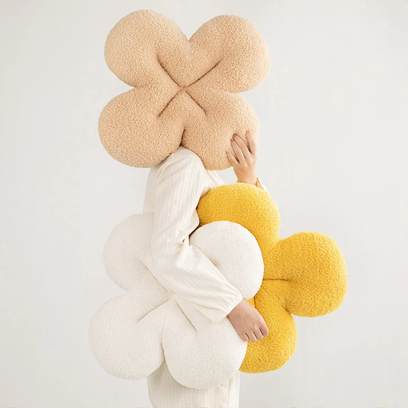 Ins Kawaii – coussin de canapé en Peluche, fleurs de trèfle, jouet de Style nordique, décoration végétale en Peluche, doux, literie, oreiller, cadeaux