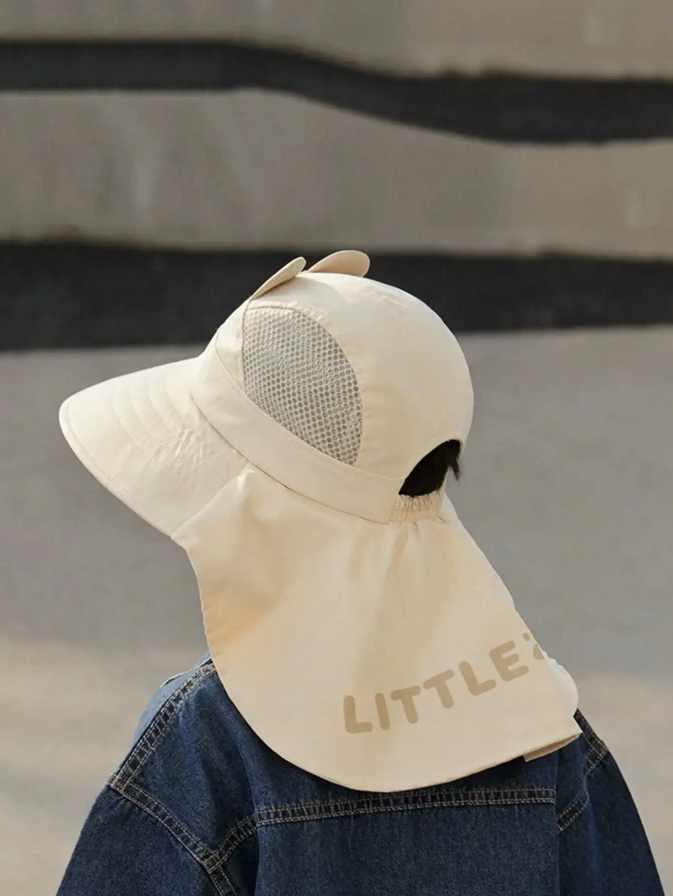 1pcs Kids Cartoon Bear Bucket Hat with Sun Protection Cape, Adjustable Strap & Random Whistle, Beige Outdoor Hat for 4-10Y Boys view 4
