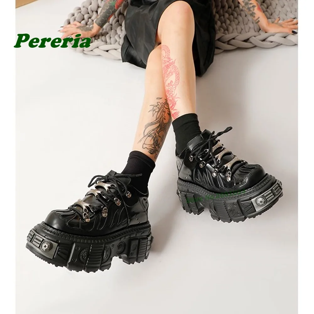 Stivali da ragazza piccanti gotici Punk nero metallizzati con suola spessa stivaletti con fondo a canotta scarpe invernali da donna nere Y2K