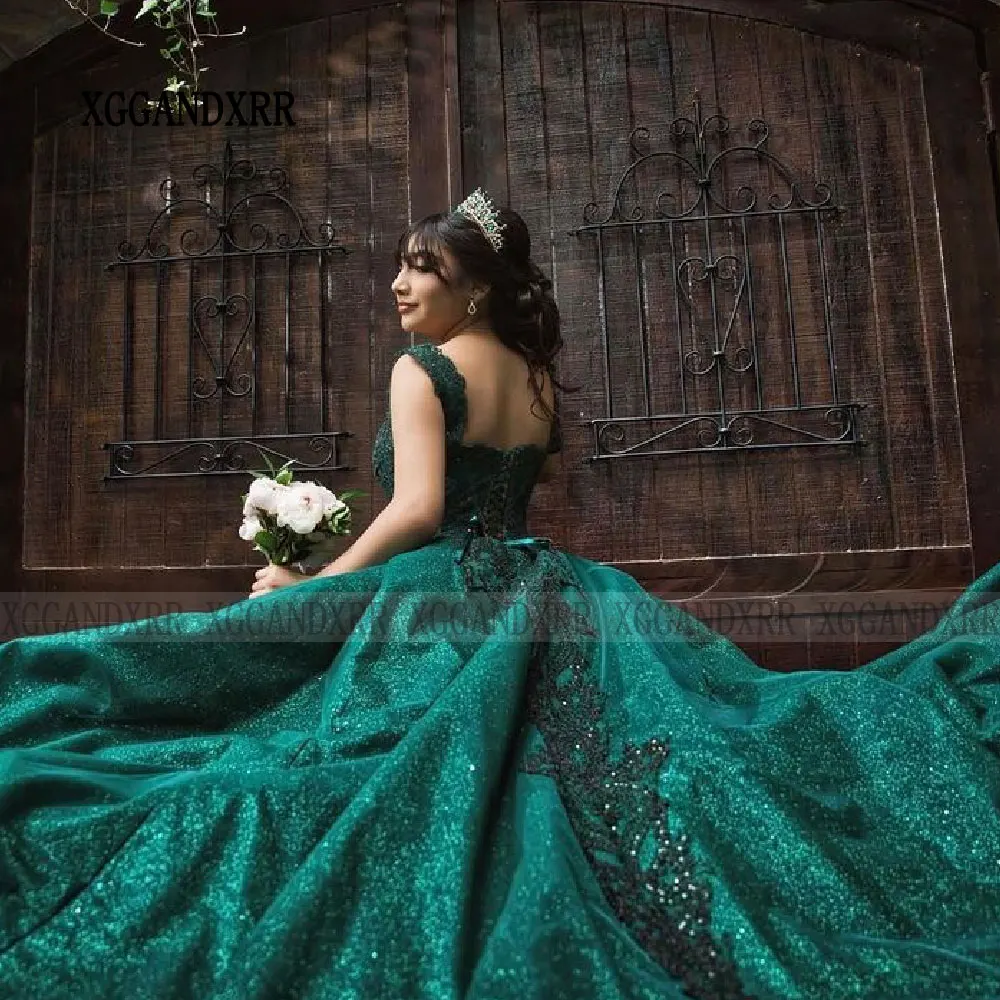 In Fashion Green Quinceanera Dress 2024 Mexican Lace Florals Sweet 15 Dress Sequin Vestidos Birthday Party Gown Plus Size