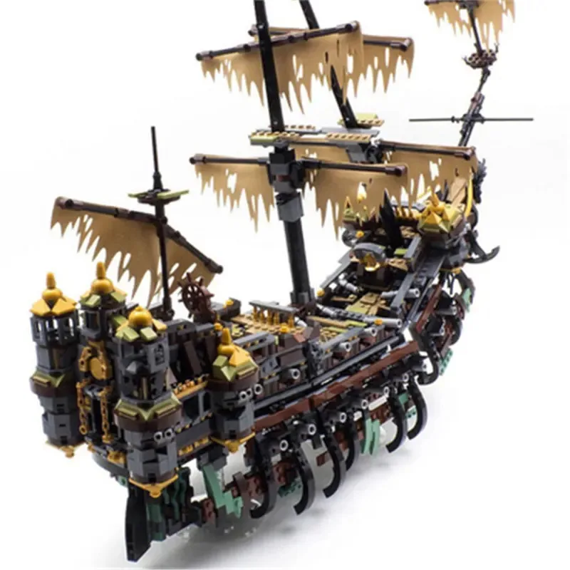 

71042 2294Pcs Pirates Ship Imperial Caribbean Building Blocks Set Flagship Model Compatible Christmas Gifts For Kids Toys