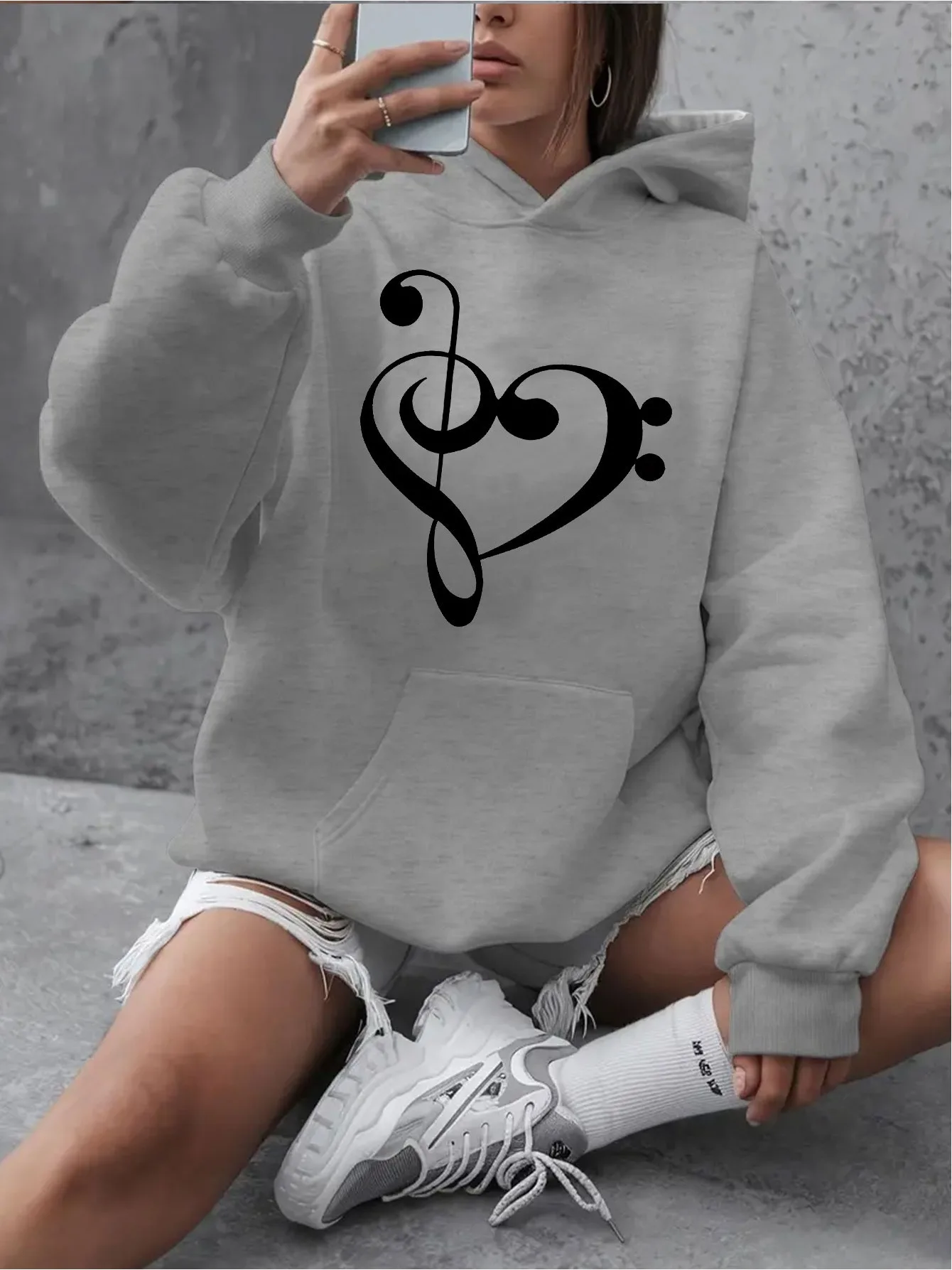 Autumn Winter Women Hoodie Musical Note Heart Printed Casual Pullover Soft Four Seasons Comfortable Pattern Minimalist Loose Top