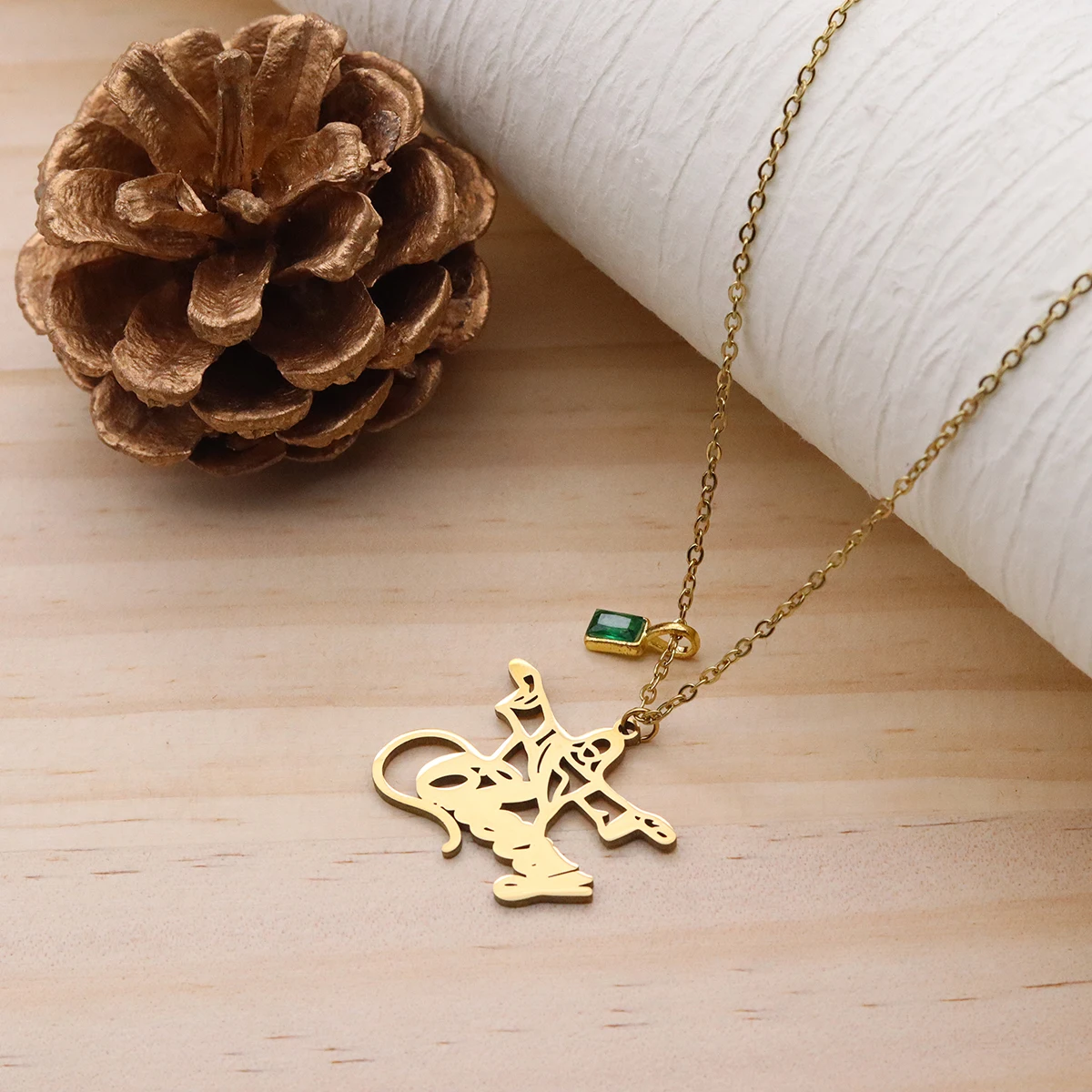 

Ожерелье из нержавеющей стали с именем на заказ Chandler, с подвеской в виде распятия, для женщин и мужчин, в стиле хип-хоп, украшение для рэперов