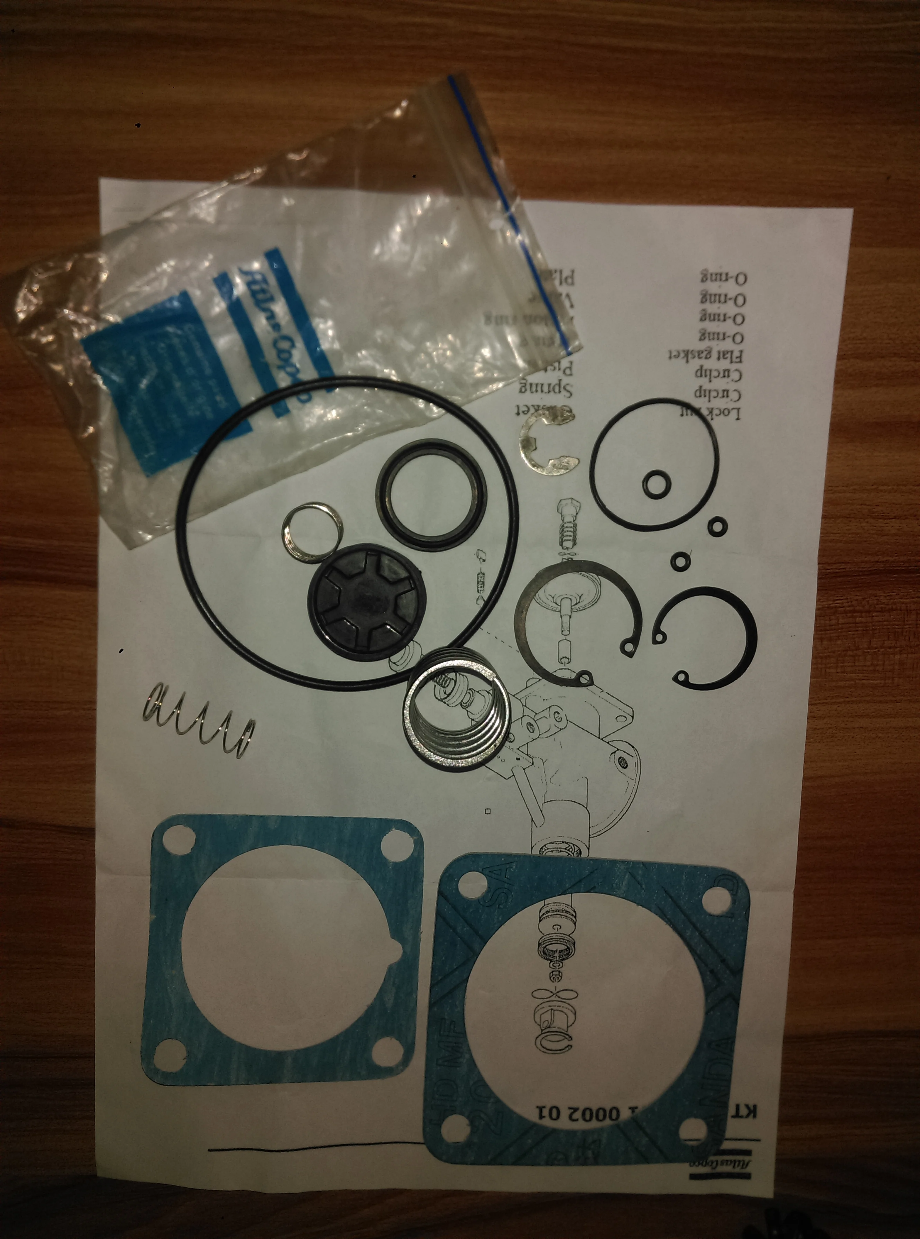 

Atlas GA7FF air compressor unloading valve package/inlet valve repair kit 2901186100