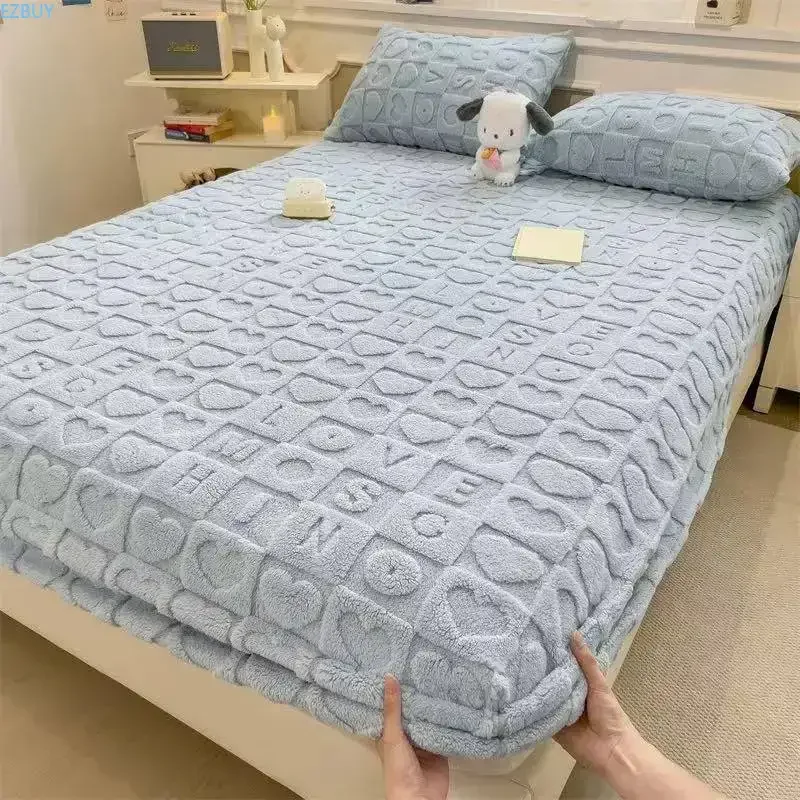 Milk Velvet Bed Sheet Winter Warm Coral Velvet Bed Cover Tafu Velvet 3 Pcs Bed Set Mattress Protective Cover with Pillow Cover