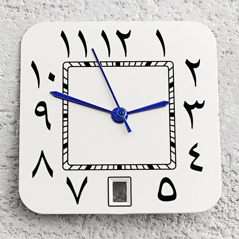 Quadrante quadrato arabo con calendario alle 6,8 mm, adatto per cassa quadrata con fibbia pieghevole, movimento NH35, accessori per orologi Sandus