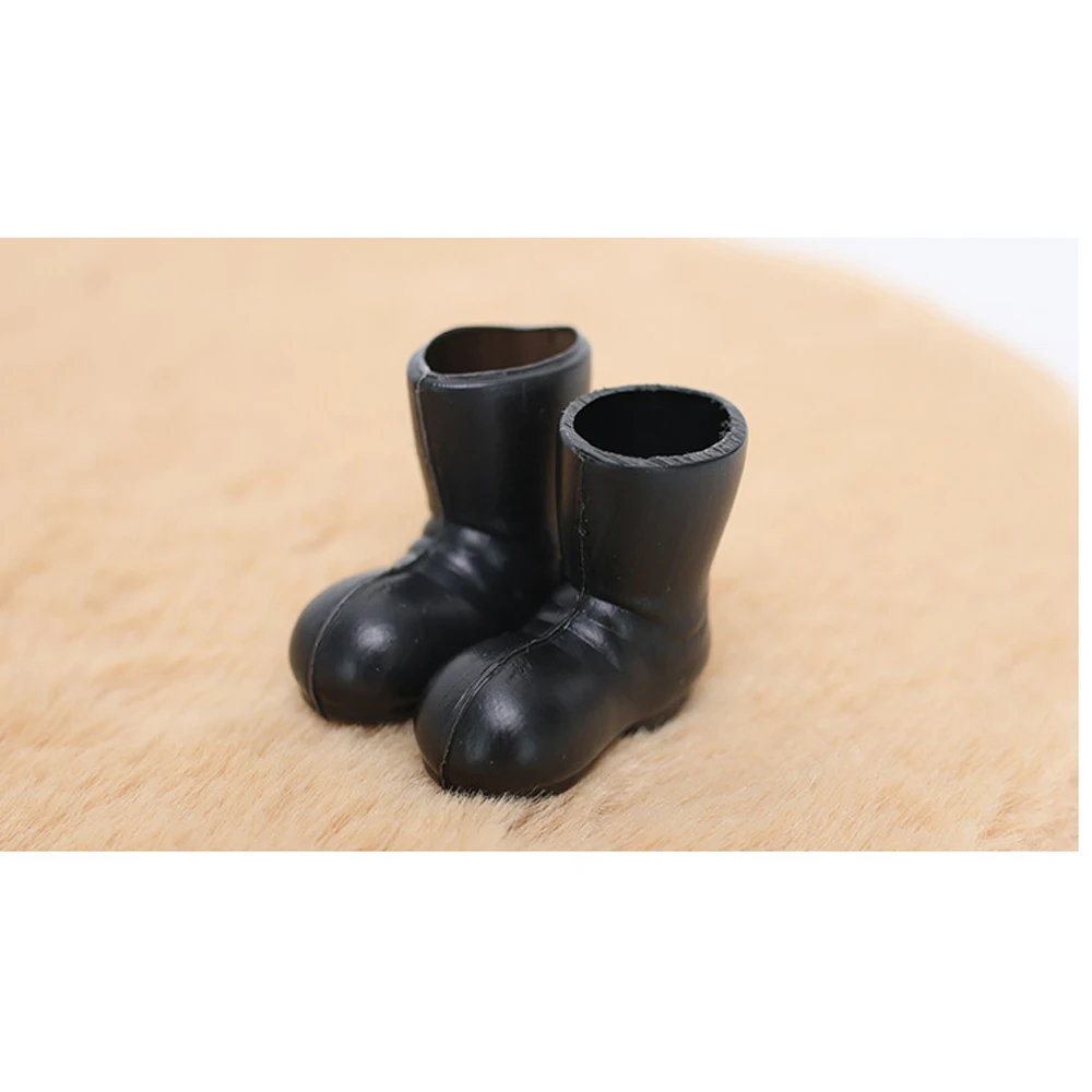 

1:12 Doll House Mini Santa Shoes Big Toe Christmas Boots Santa Claus Shoes Model Dolls Accessories Plastic