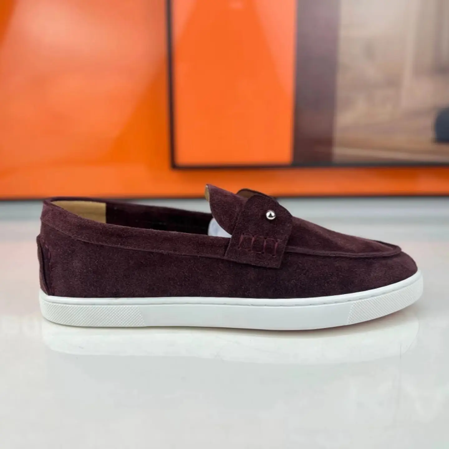 New Low Top Men's Round Rivet Button Red Wine Suede Leather Slip On Loafers Red Bottom Classic Casual Women Boat Shoes