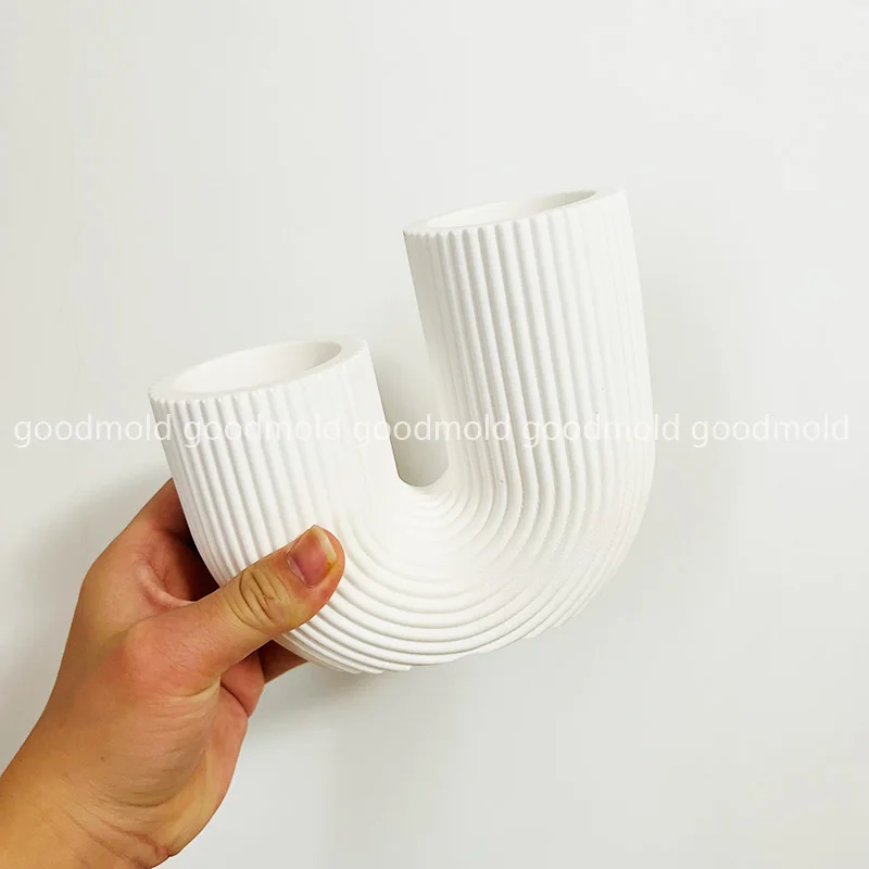 Unique Striped Vase Mold Abstract U Shape Desktop Decor Pen Holder Flower Pot Mould Silicone mold for cement and plaster vase