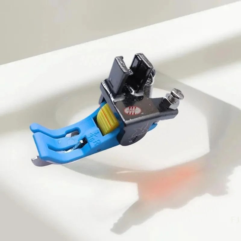 

Retaining Left/Right, SP-18R Roller Presser Foot with Plastic Bottom Plate, 1 pc