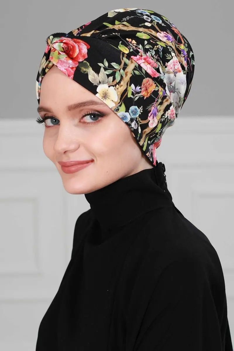 Mihrace Penye Knochen wald muster