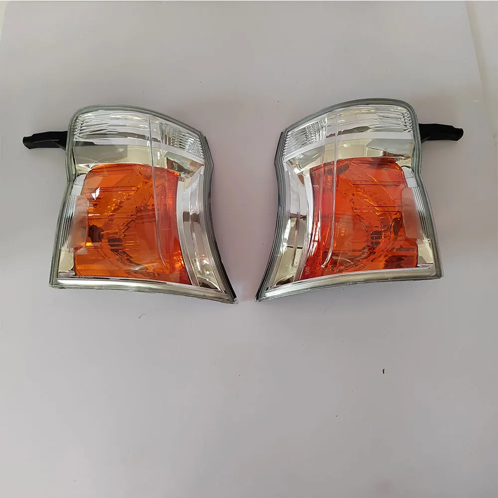 

A Pair Car Turn Signal For Nissan Caravan E25 2005 Cornor Lamp