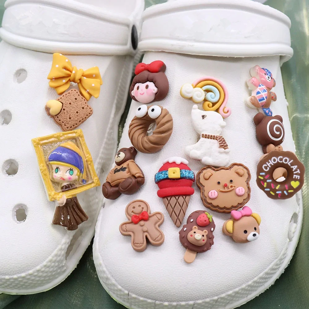 New Arrival 1pcs Resin Bear Chocolate Donut Cone Rainbow Shoe Button Children Shoes Decorations Fit Birthday Gift