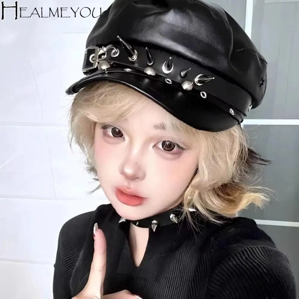 

Harajuku PU Leather Rivet Punk Cap Dark Retro Lolita Cool Gothic Spike Cap Black Sunscreen Hat Painter Hat Mens Women
