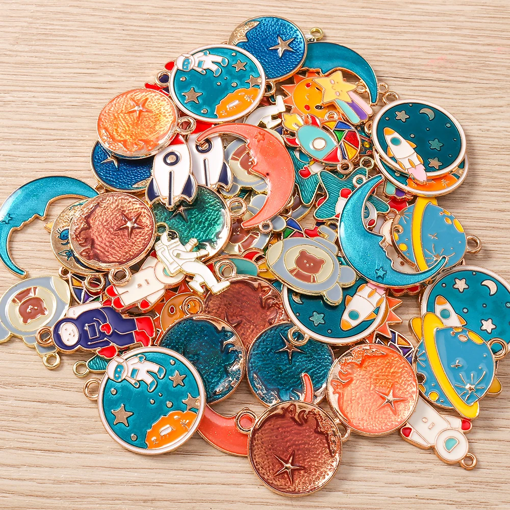 Tusember 10개입 만화 에나멜 태양 달 별 참 펜던트 목걸이 귀걸이 팔찌 DIY 열쇠고리 액세서리