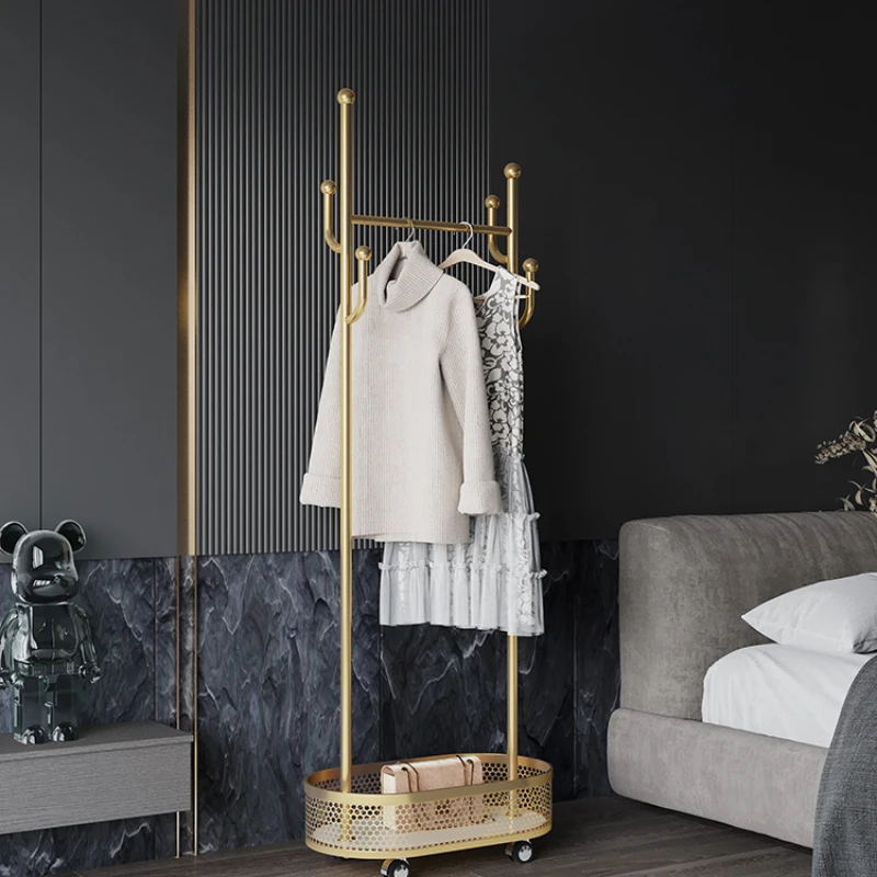 

Lightweight and luxurious subway clothes rack, dirty clothes basket, hanging clothes rack, movable