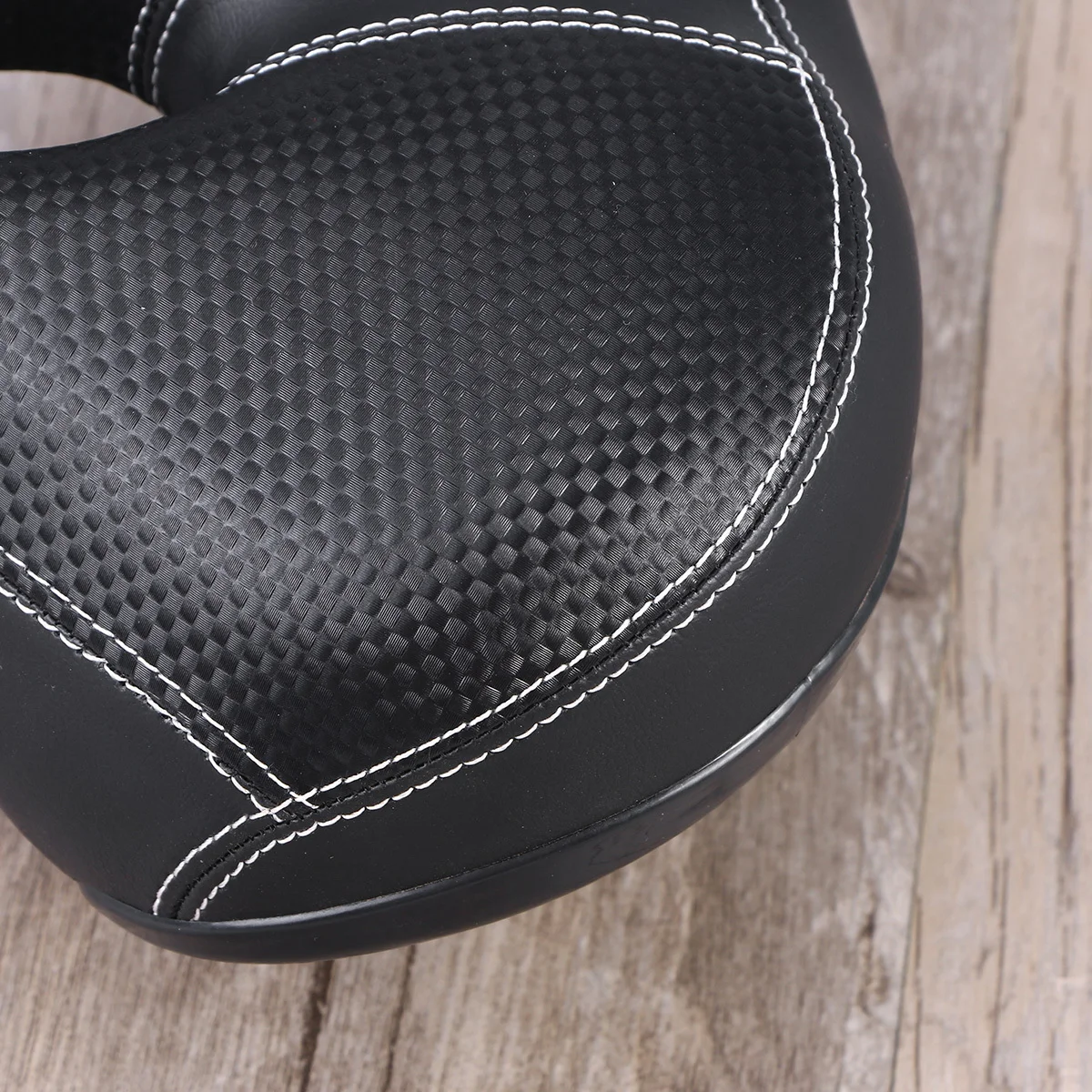 

Comfort Saddle Wide Thickened Bike Cushion Seat Black Rounded Air Vent Resistant Comfortable Bike Seat Road Riding Saddle