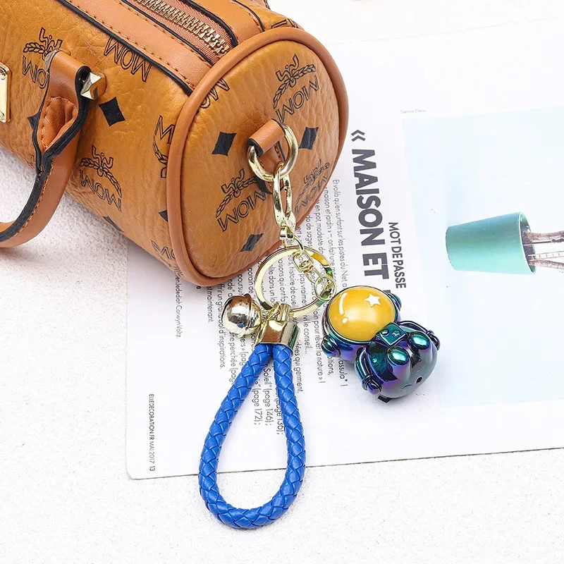 

Miniso Высококачественные кукольные брелки, автомобильные подвески, изысканные пакеты для пар и небольшие подарки