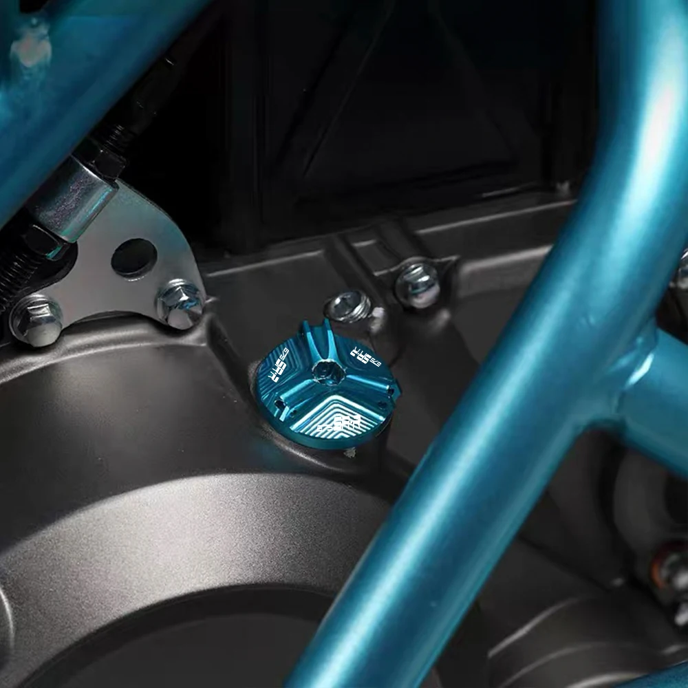 

For CFMOTO 675SR 675SRR 675 SR 675SR-R 2024-2026 CNC Machined Engine Oil Cup Styling Oil Filler Cover Decorative Engine Parts