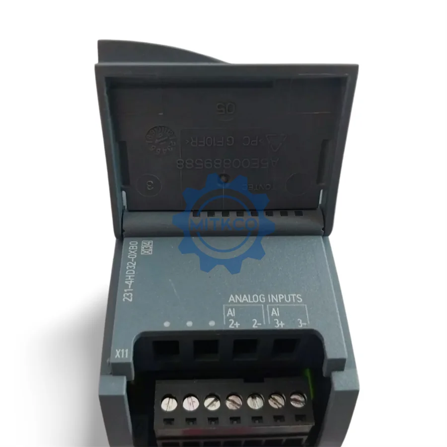 

PLC Controller Module New Original Warehouse Stock 6ES7643-4DC00-0CA0 S7-1200 6ES7647-0AA00-1YA2 6ES7647-0BA00-0YA2