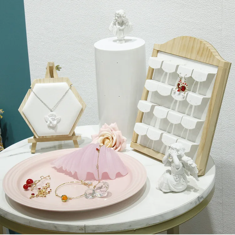 earrings display frame accessories pictures put prop individuality creative furnishings plaster model of Korean