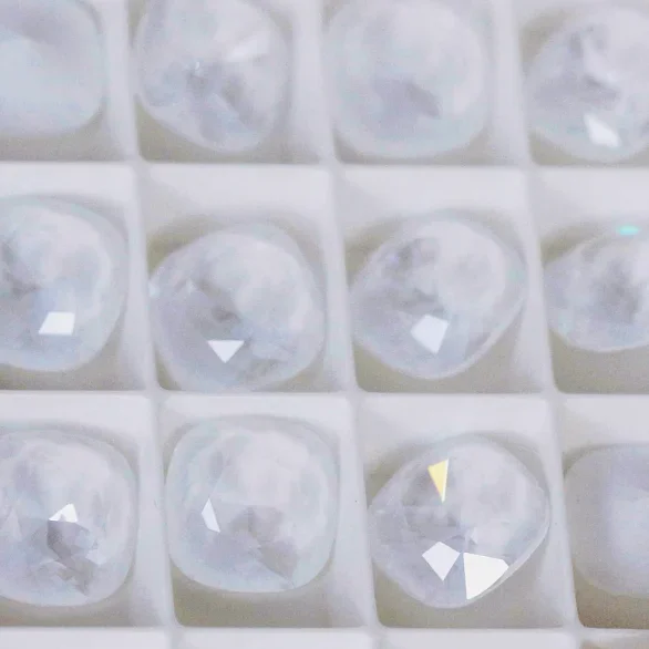 

Completely White 10mm 4480 Imperial Rhinestones K9 Glass Crystal Pointback Glass Strass DIY Jewelry Nail Art Accessories
