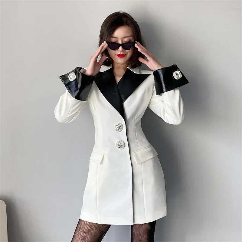 

2024 New Fashion Fall Winter Women Notched Full Sleeve Diamonds Button Spliced Synthetic Leather White Slim Casual Blazer Dress