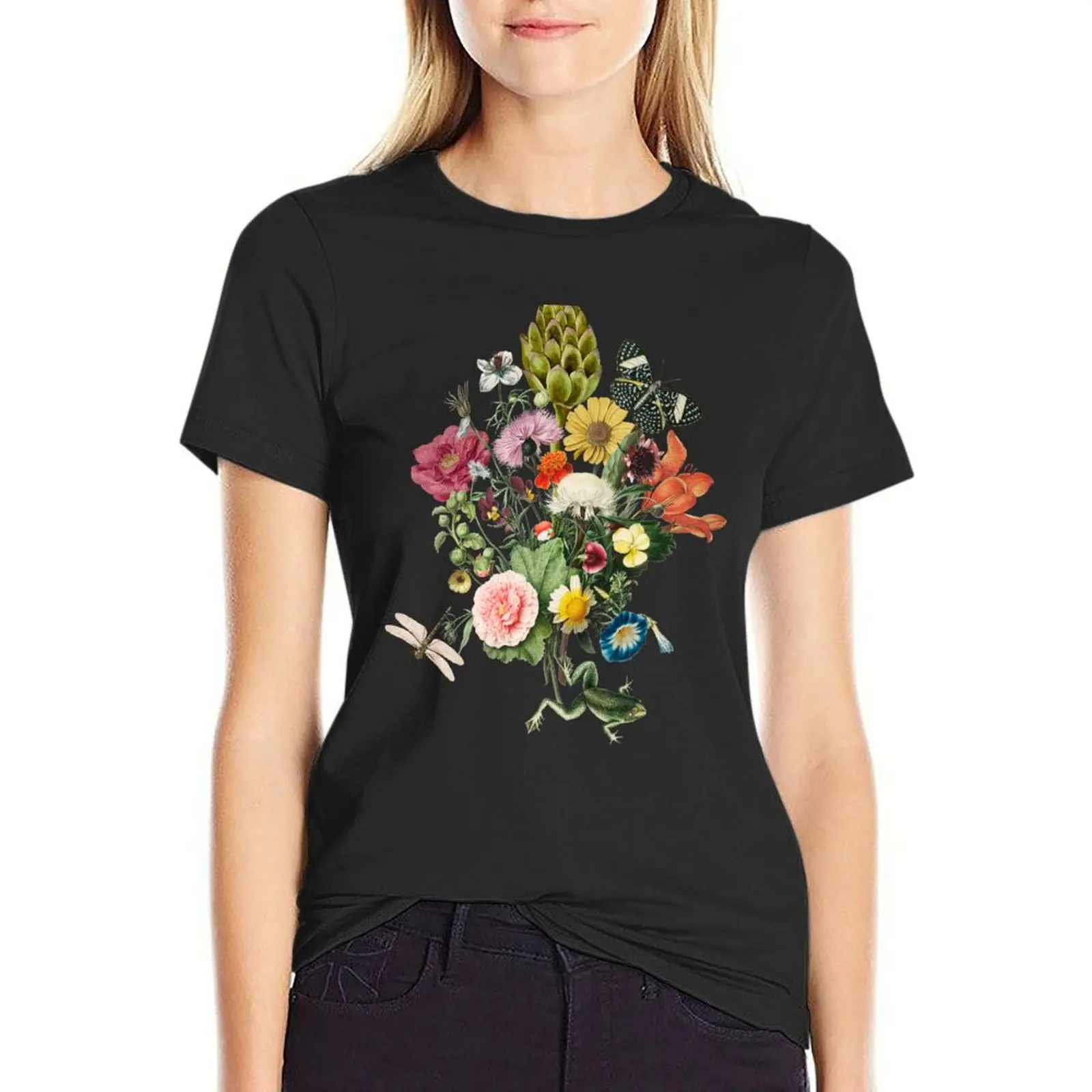 

Romantic Botanical with Artichoke & Frog T-Shirt sweat cute clothes Women clothes