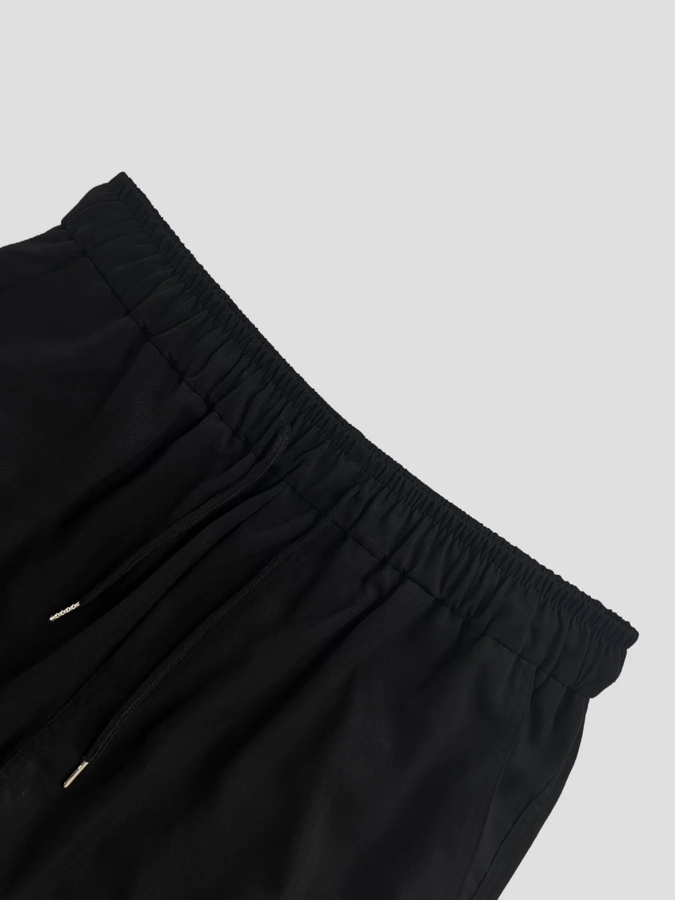 Herren Cargo-Hose in Uni-Farbe mit Taschen und Kordelzug, Regular Fit, Lässige Modehose für den Alltag, Herren-Unterbekleidung – Detail 6