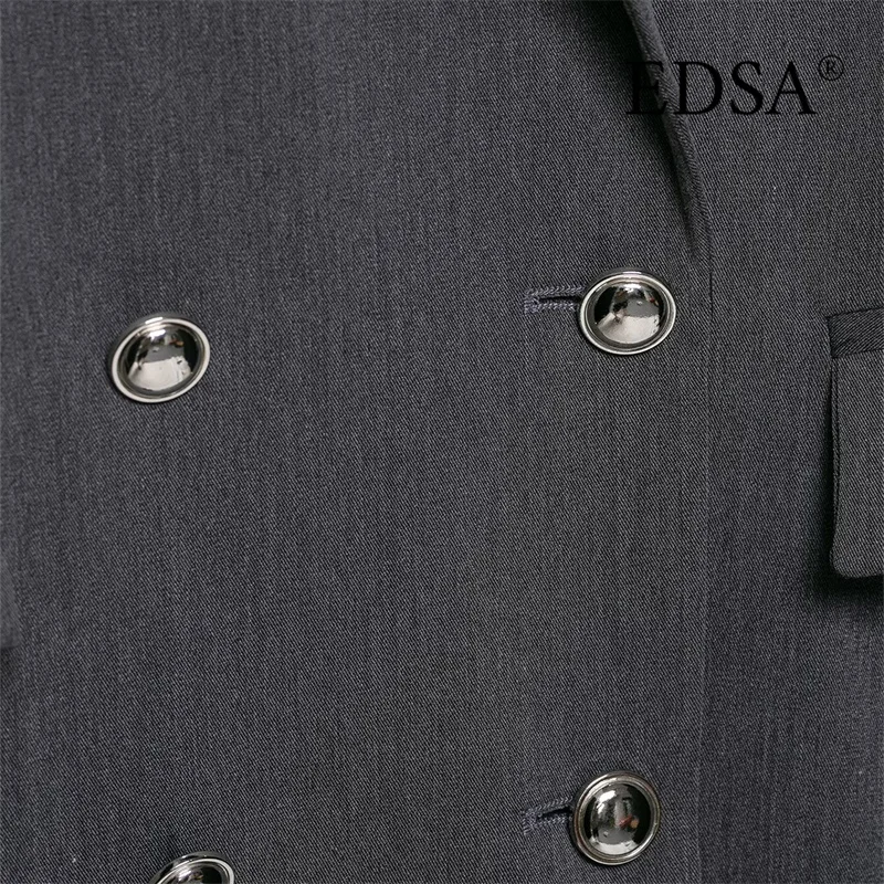 سترة EDSA للسيدات باللون الرمادي مزدوجة الصدر مع جيوب قلابة لمعطف سترة بأكمام طويلة للسيدات في المكتب